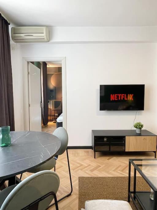 Apartament Consensus - Calea Victoriei Bukareszt Zewnętrze zdjęcie